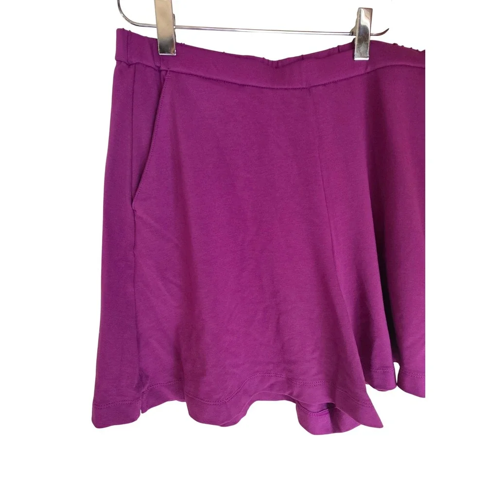 J. Jill Wearever Collection Plum Purple Knit Pull‎ On Shorts Womens Small Petite